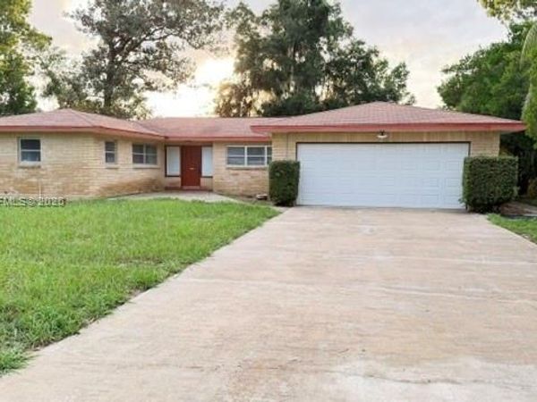 470 Lake Rd , Ocala, FL 34472