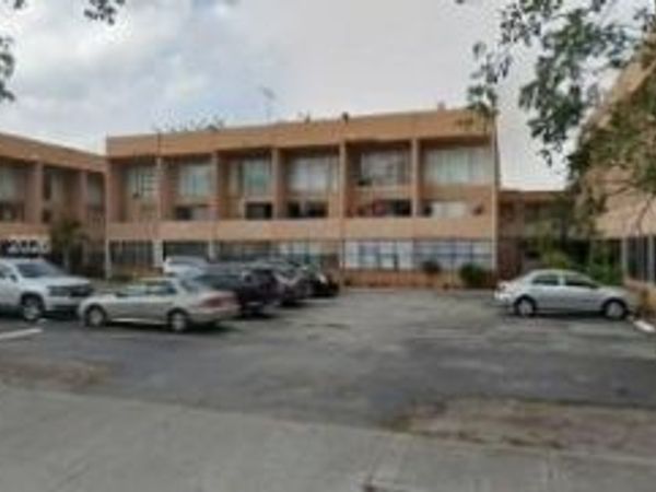 1305 W 46th St , Unit 221, Hialeah, FL 33012
