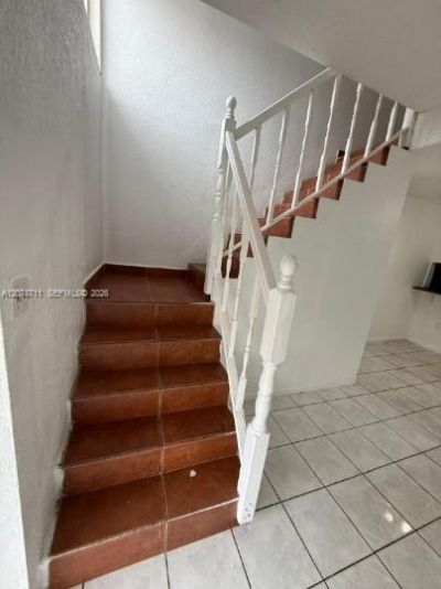 1305 W 46th St , Unit 221, Hialeah, FL 33012 Photo