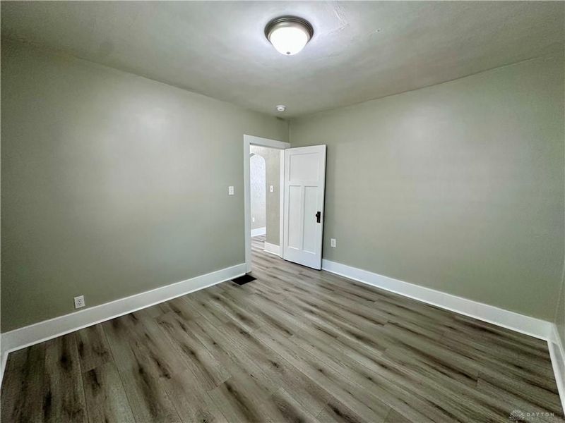 2824 S Smithville Road, Dayton, OH 45420 Photo 23
