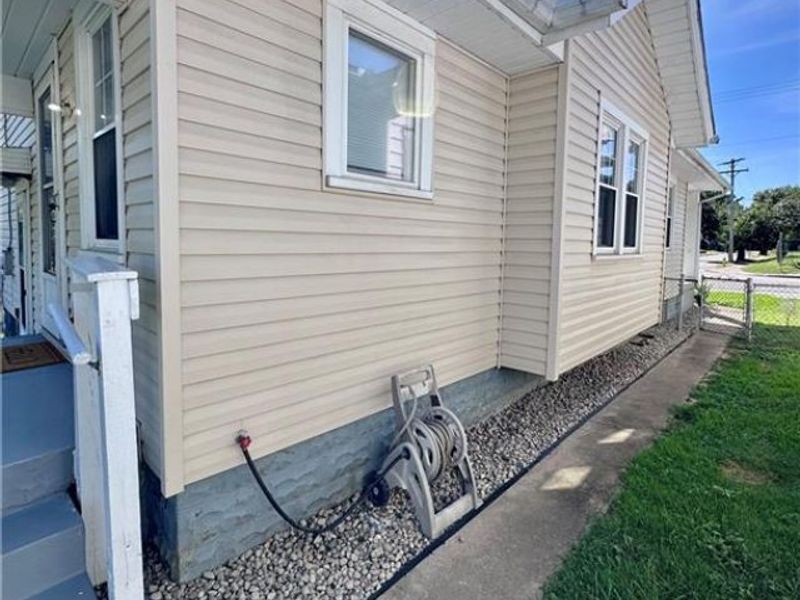 2824 S Smithville Road, Dayton, OH 45420 Photo 6