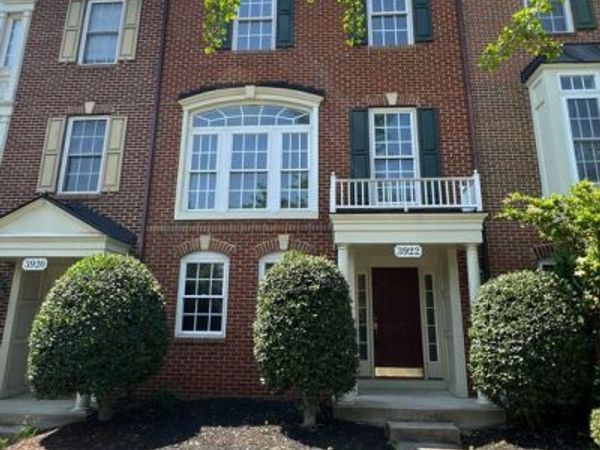 3922 SHAWFIELD LANE , FREDERICK, MD 21704