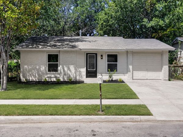 851 Walnut Park St, San Antonio, TX 78227