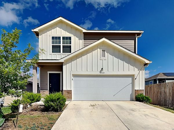 13525 Sunrise Meadow, St Hedwig, TX 78152
