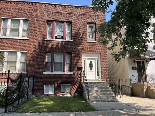 4345 S Artesian Avenue , Unit bsmt, Chicago, IL 60632