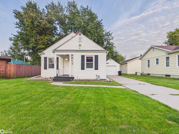 106 S Webster Street, Ottumwa, IA 52501