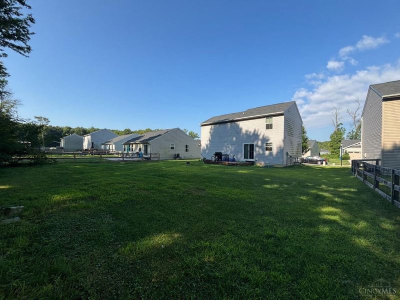 160 Wooded Ridge Drive, Amelia, OH 45102 Photo 8