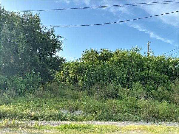 5306 7th ST W, LEHIGH ACRES, FL 33971