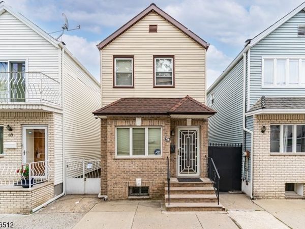 67 Marne St, Newark, NJ 07105