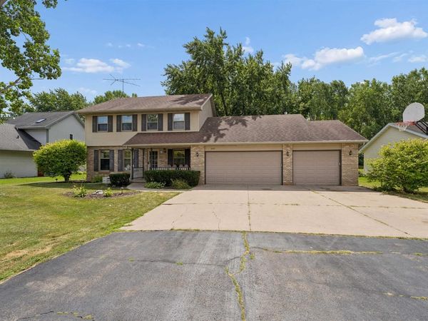 1029 HIGHLAND PARK ROAD, Neenah, WI 54956