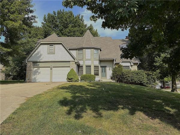 14622 W 81st Street, Lenexa, KS 66215