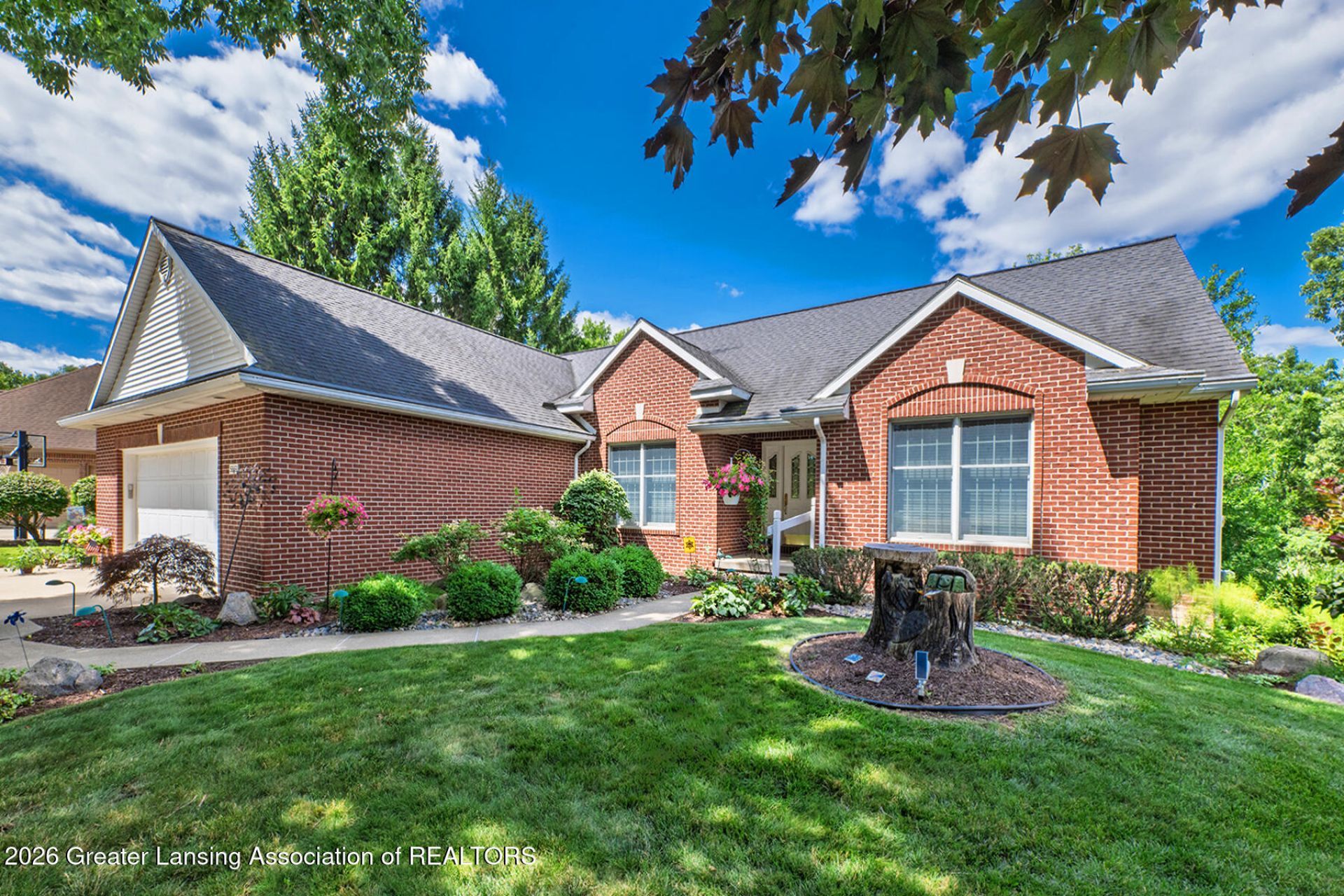 5859 Westminster Way, East Lansing, MI 48823 Main Photo