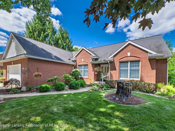 5859 Westminster Way, East Lansing, MI 48823