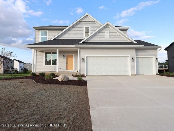 619 Land Bridge Drive, Perry, MI 48872