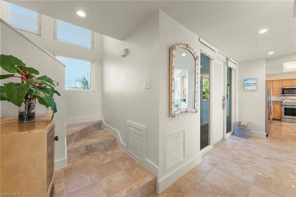 1071 South Seas Plantation Rd, Captiva, FL 33924 Photo
