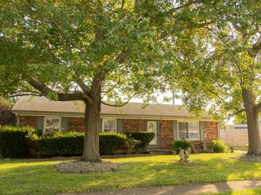 203 Hutchins Drive, Georgetown, KY 40324