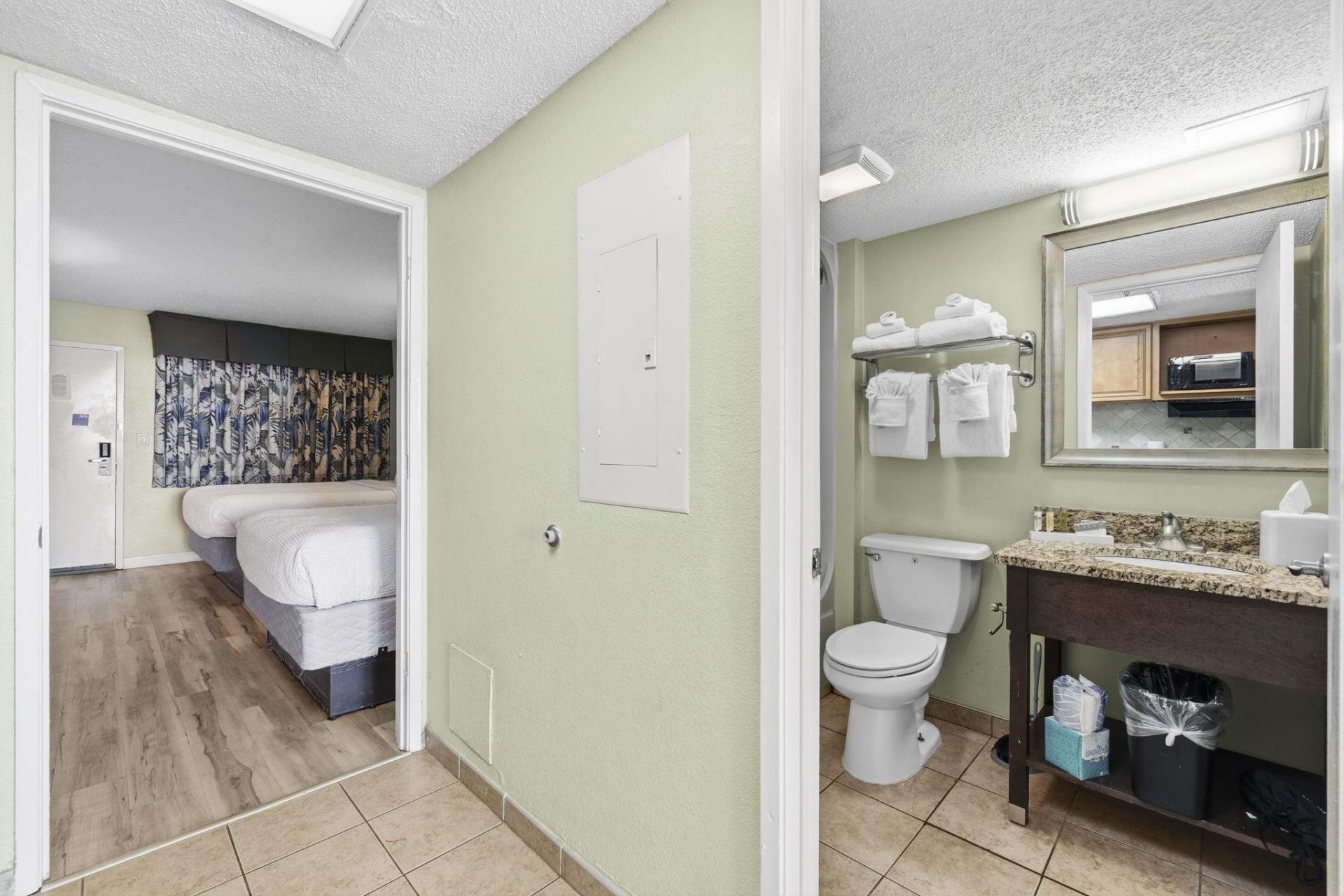 2401 S Ocean Blvd. Photo 25