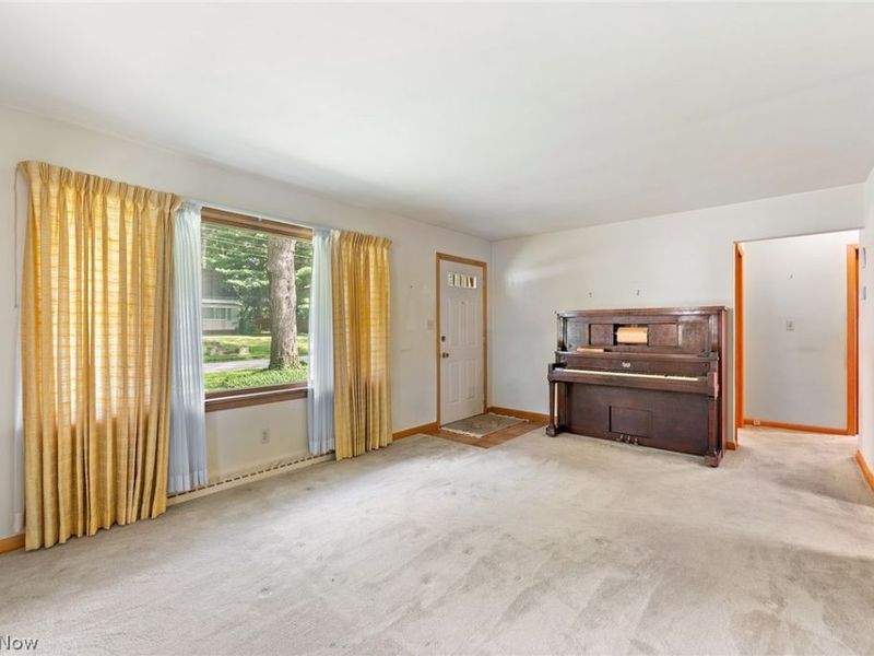 177 N Scranton Street, Ravenna, OH 44266 Photo 4