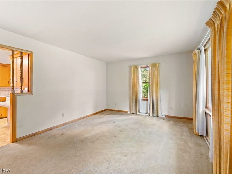 177 N Scranton Street, Ravenna, OH 44266 Photo 5