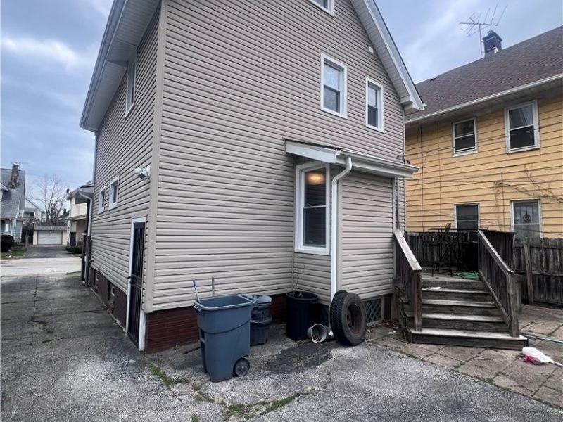 1261 E 134th Street, East Cleveland, OH 44112 Photo 3