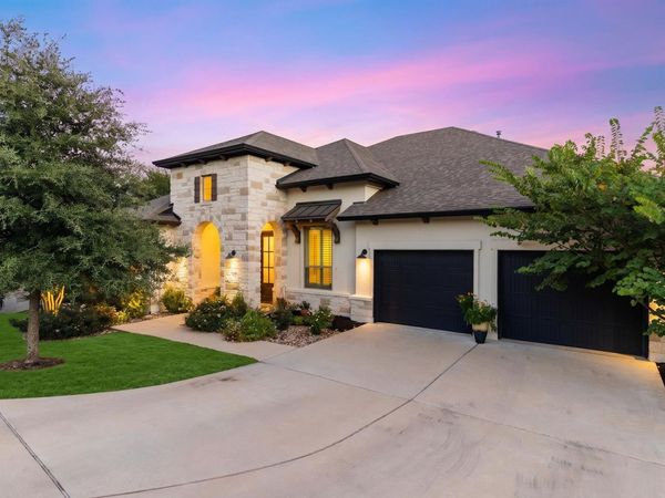 129 Hollytree CT, Georgetown, TX 78628