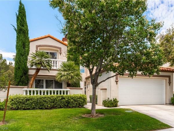 8240 Horseshoe Bend Lane , Las Vegas, NV 89113