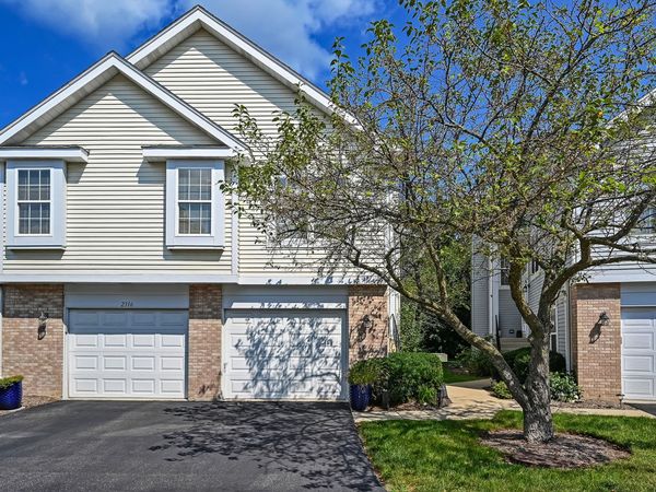 2316 Chasewood Drive , Downers Grove, IL 60515