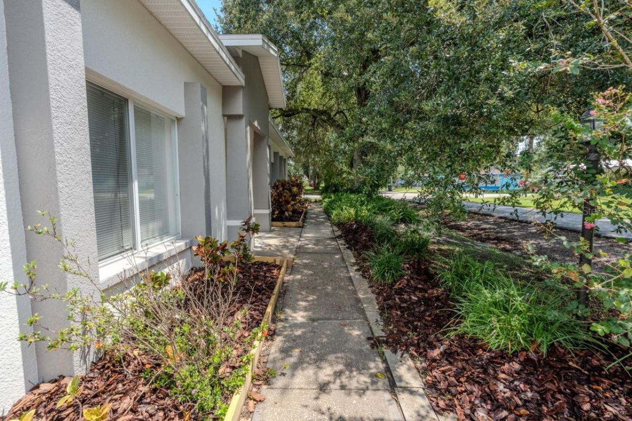5114 Chilkoot Street , Tampa, FL 33617 Photo
