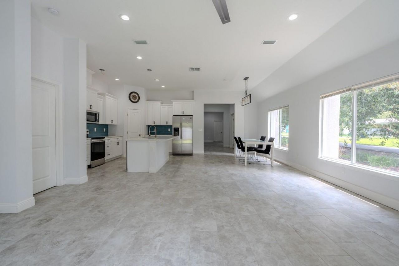 5114 Chilkoot Street , Tampa, FL 33617 Photo