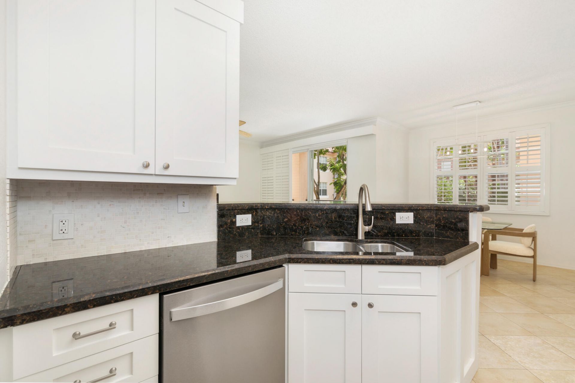 1805 N Flagler Drive, Unit 206, West Palm Beach, FL 33407 Photo