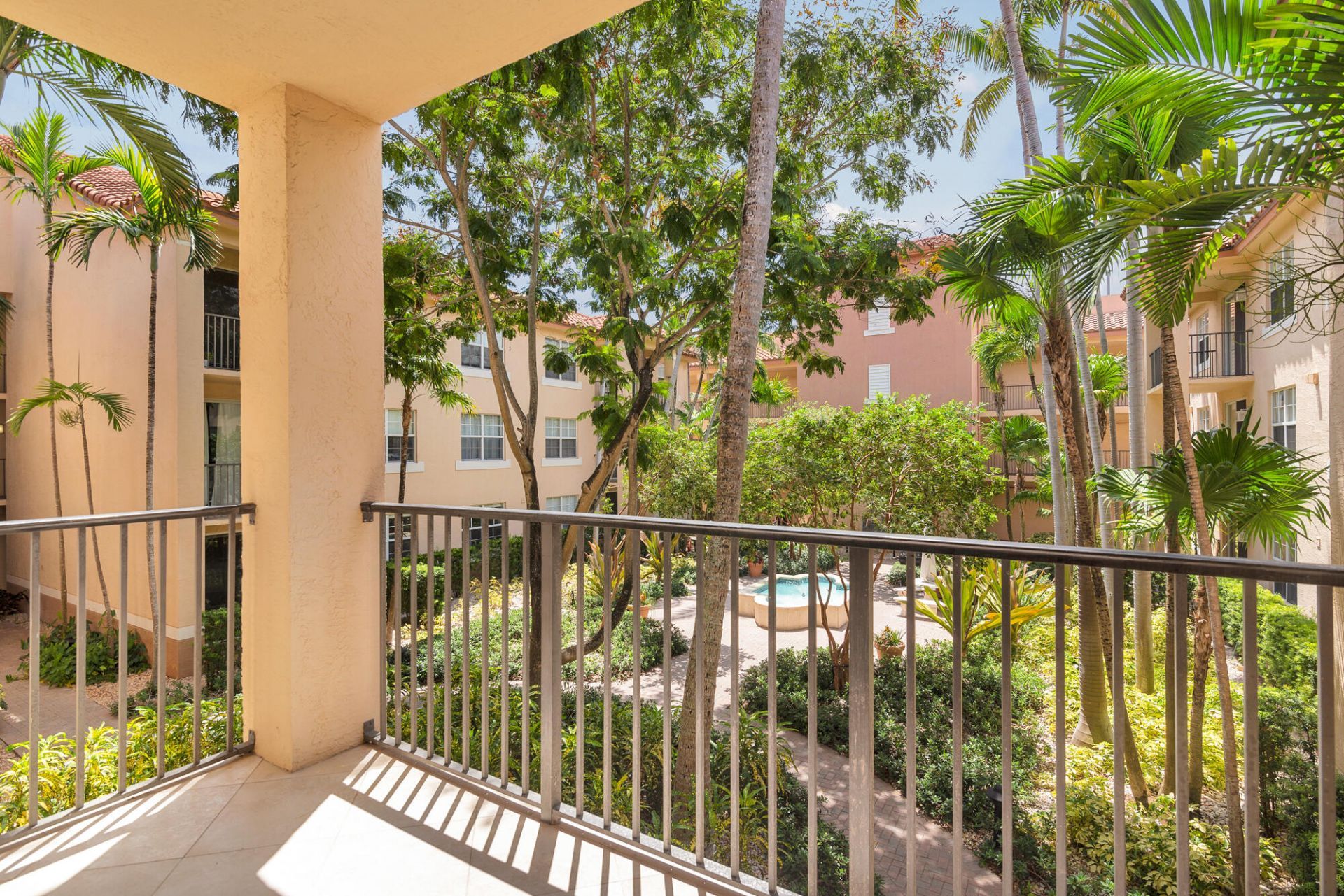 1805 N Flagler Drive, Unit 206, West Palm Beach, FL 33407 Photo
