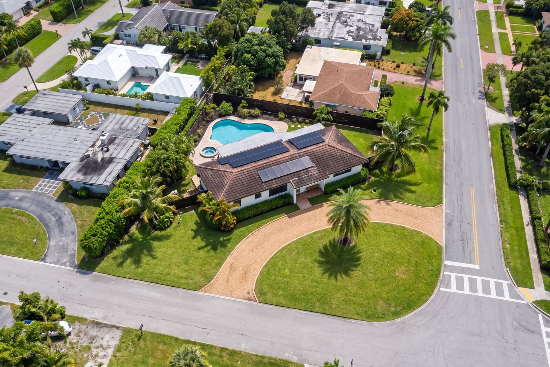 310 Orange Way, West Palm Beach, FL 33405 Photo