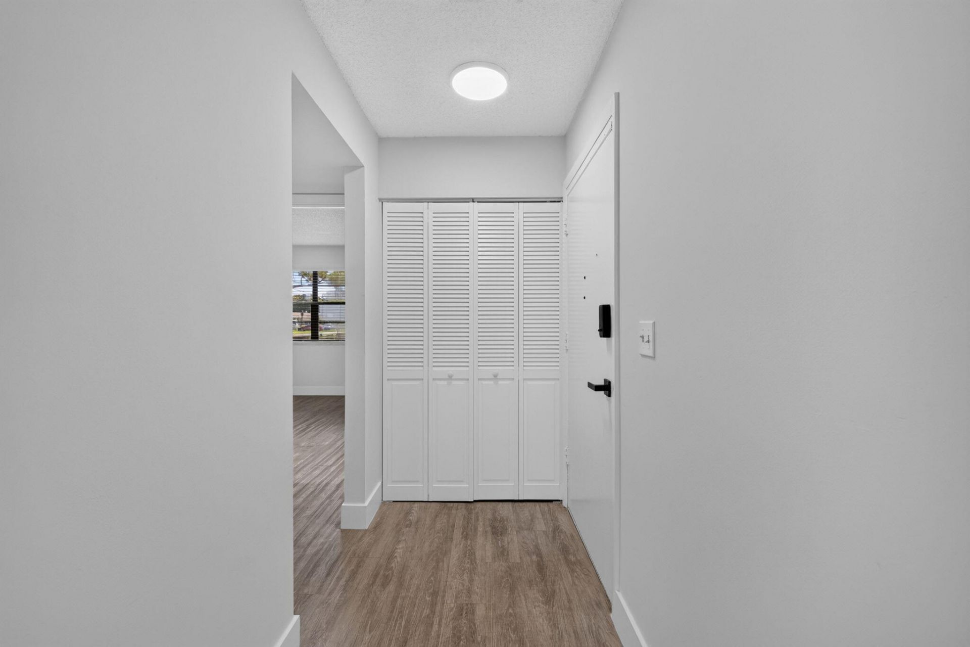 2517 S 17th Street, Unit 103, Fort Pierce, FL 34982 Photo