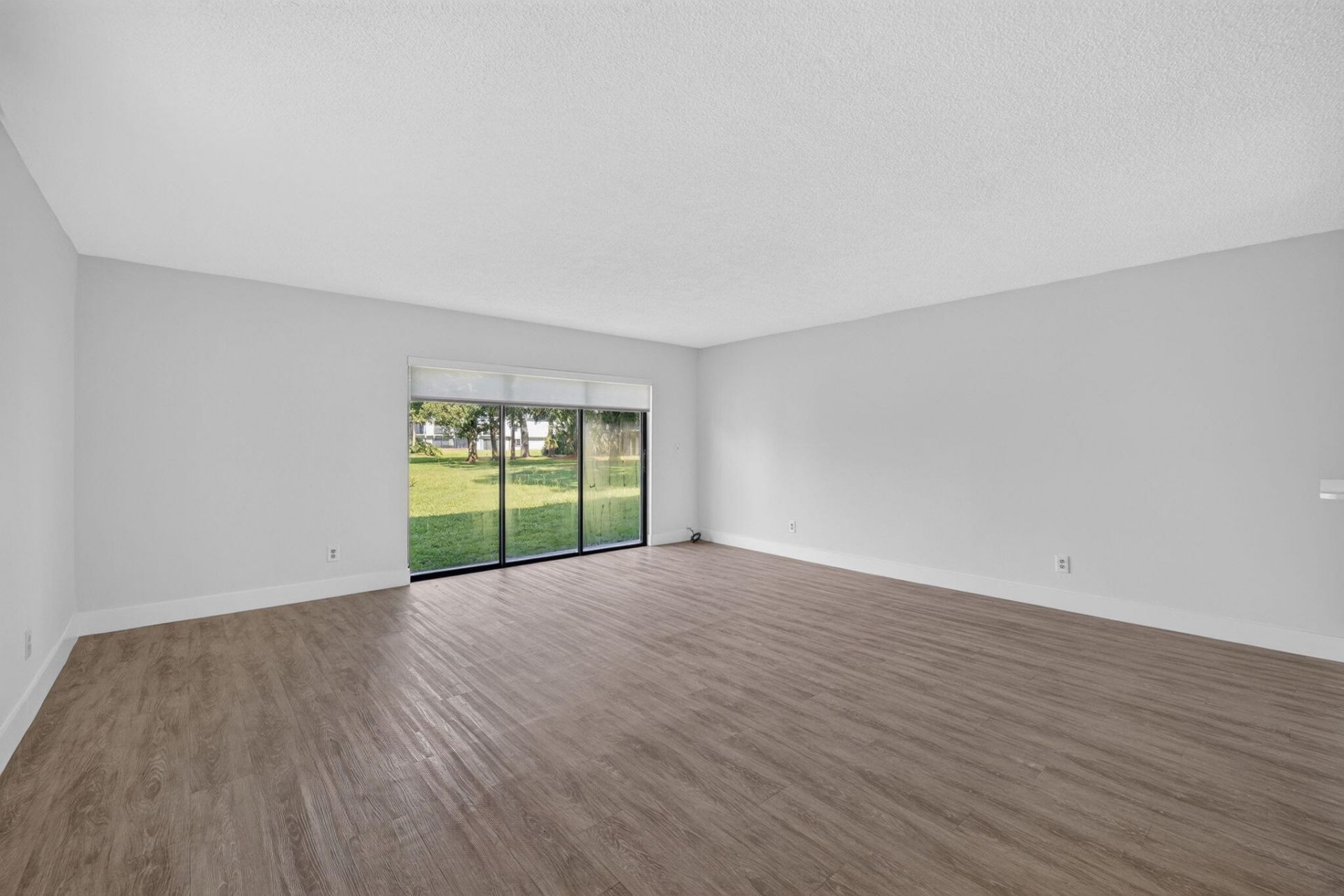 2517 S 17th Street, Unit 103, Fort Pierce, FL 34982 Photo