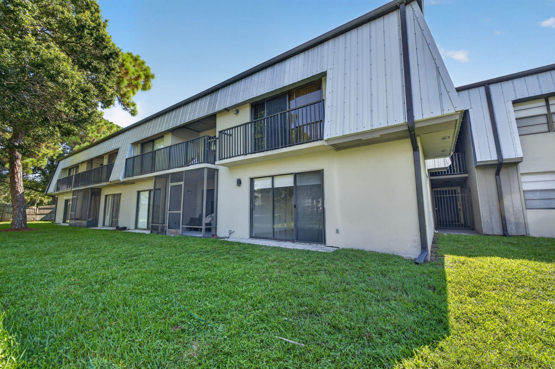 2517 S 17th Street, Unit 103, Fort Pierce, FL 34982 Photo