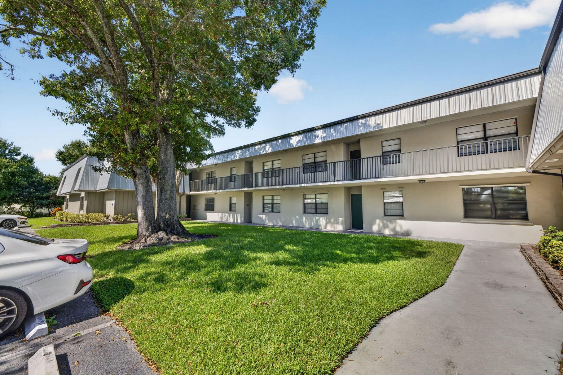 2517 S 17th Street, Unit 103, Fort Pierce, FL 34982 Photo