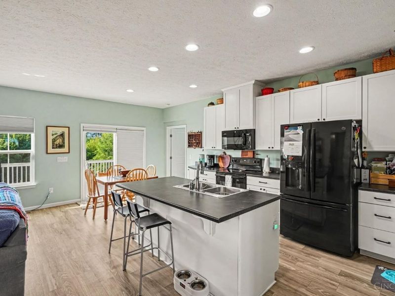 9628 Averi Court, Harrison, OH 45030 Photo 7