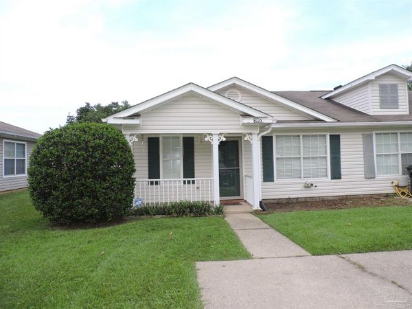 8110 Heirloom Dr, Pensacola, FL 32514