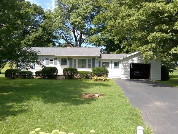 8993 S SR 165, Poseyville, IN 47633