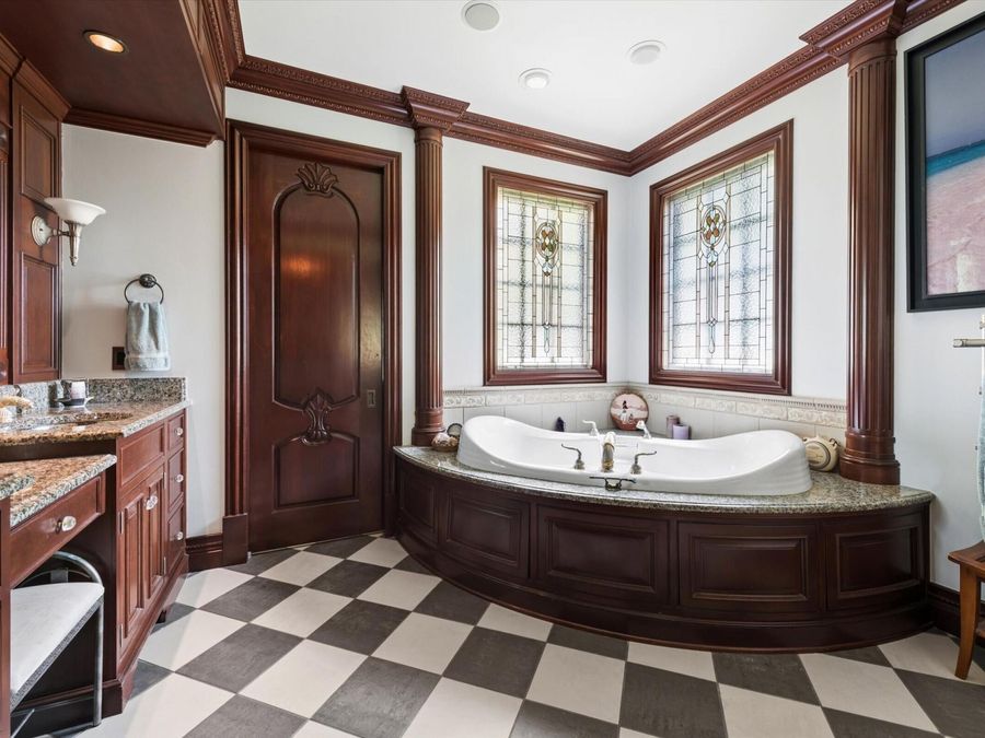 Property Image 18