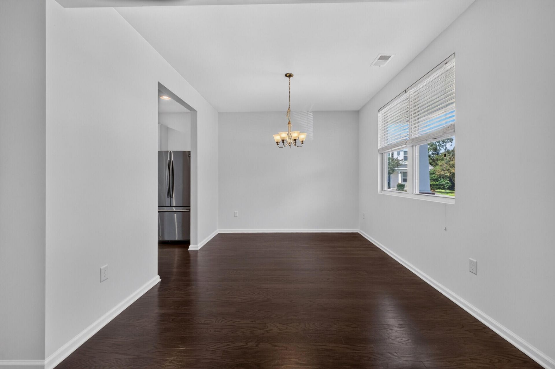9054 Parlor Drive Photo 10