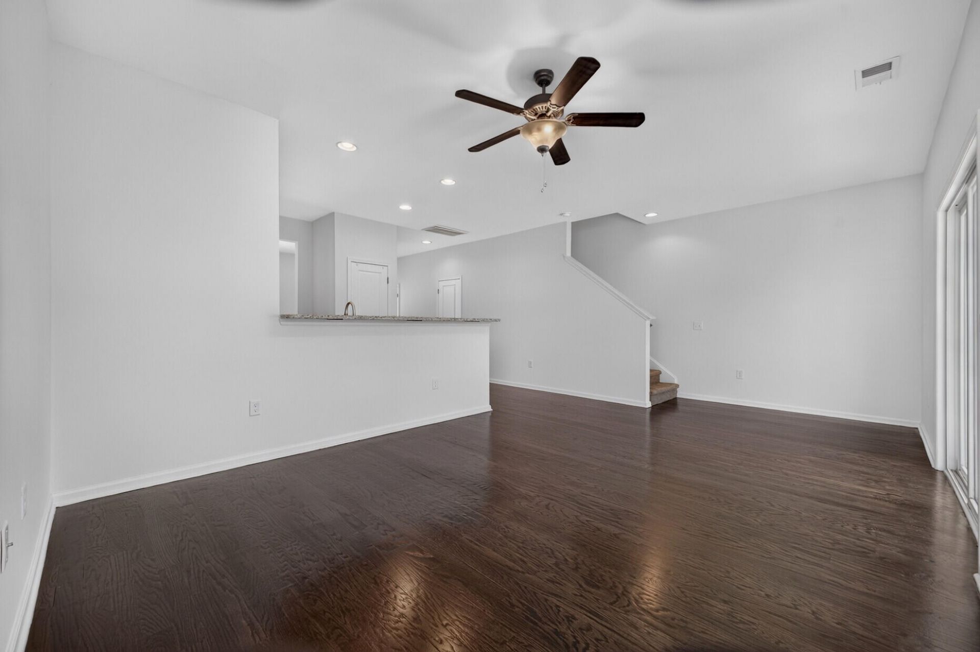 9054 Parlor Drive Photo 19