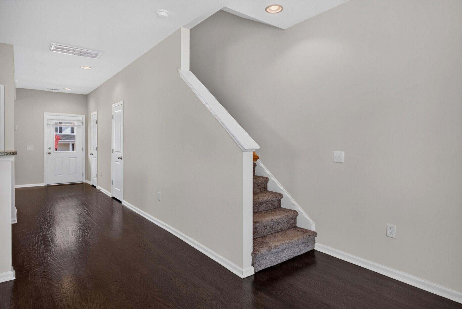 9054 Parlor Drive Photo 21