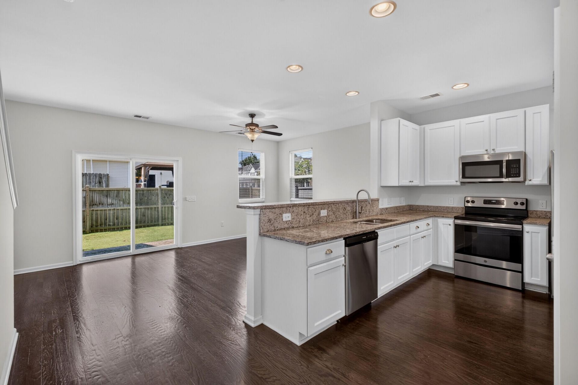 9054 Parlor Drive Photo 22