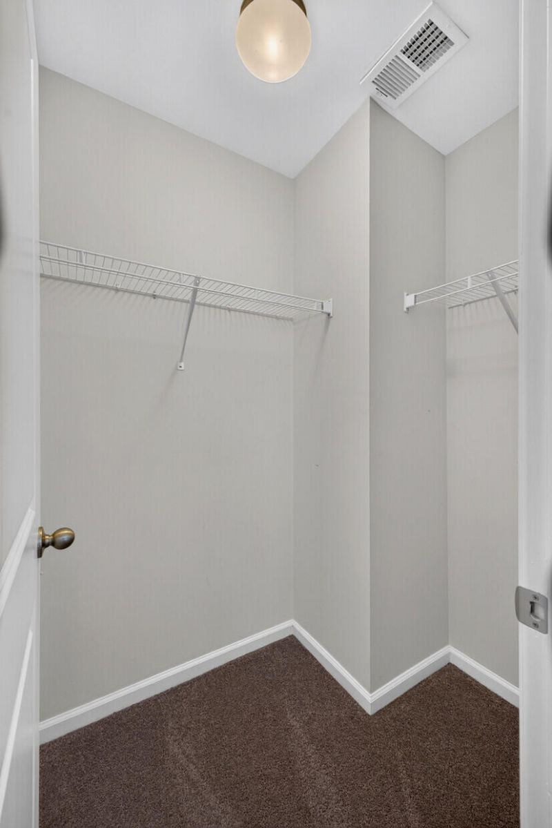 9054 Parlor Drive Photo 29