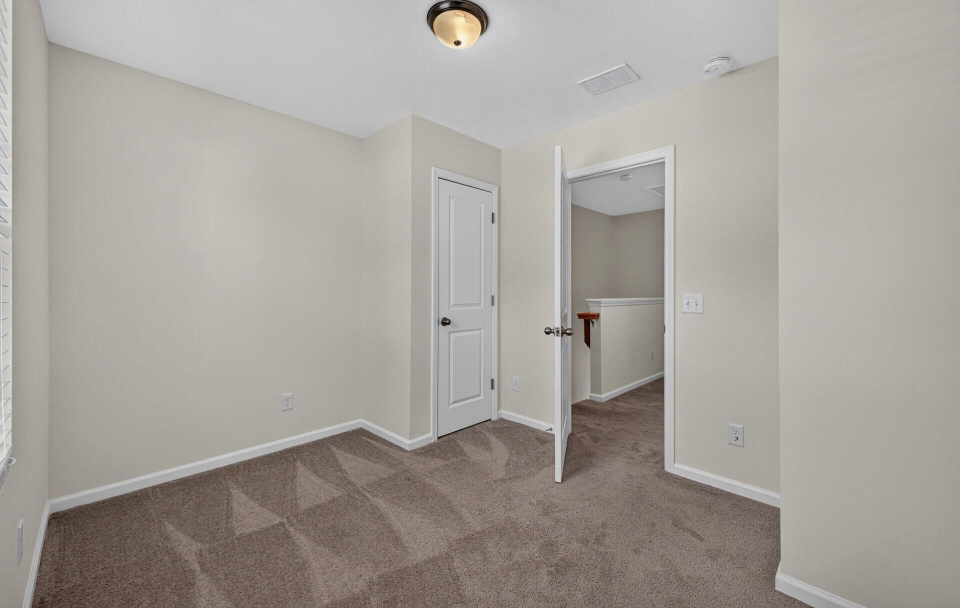 9054 Parlor Drive Photo 35