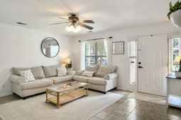 1137 Peninsula Cove Drive photo 4