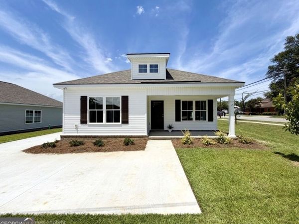 2 N Roundtree Street, Statesboro, GA 30458