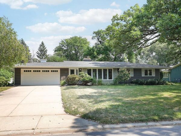2430 Vale Crest Road, Golden Valley, MN 55422