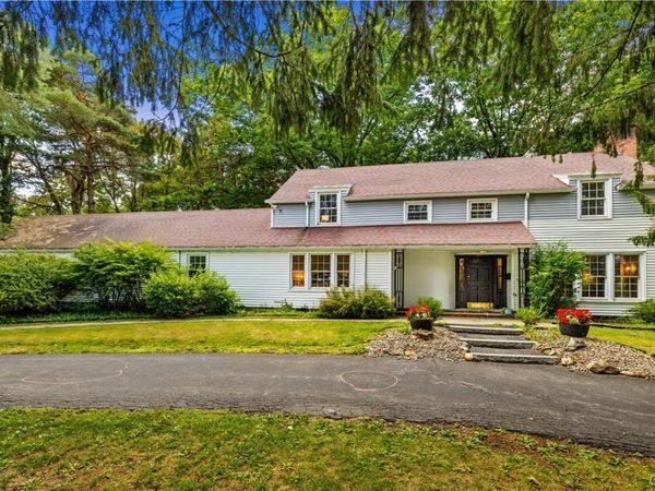 30 Jordan Road, New Hartford, NY 13413